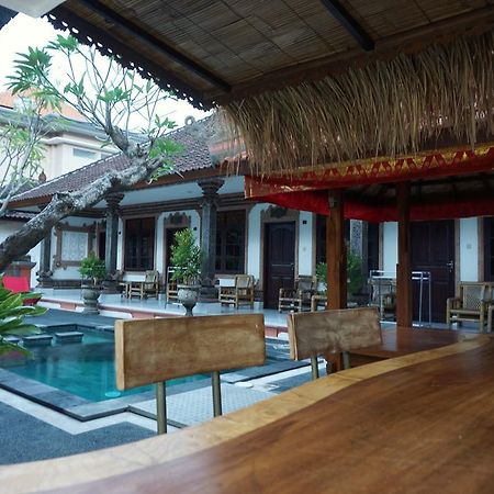Komala Indah II Beach Inn Bali Bagian luar foto