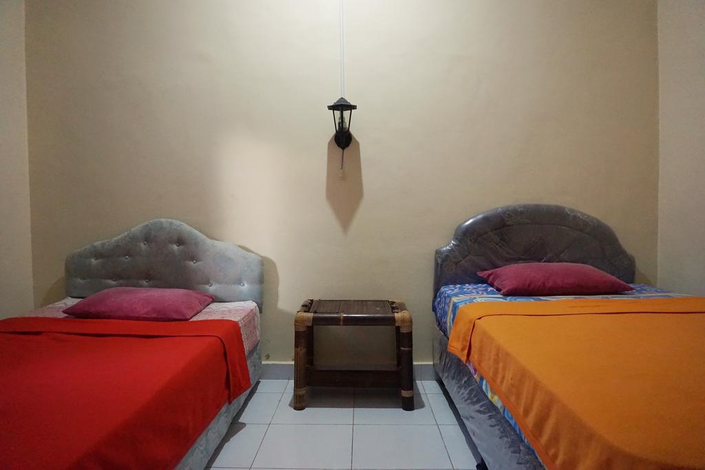 Komala Indah II Beach Inn Bali Bagian luar foto
