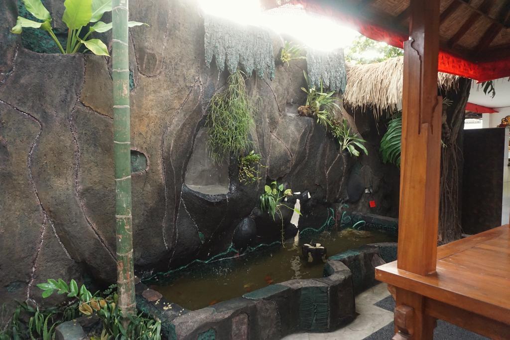 Komala Indah II Beach Inn Bali Bagian luar foto