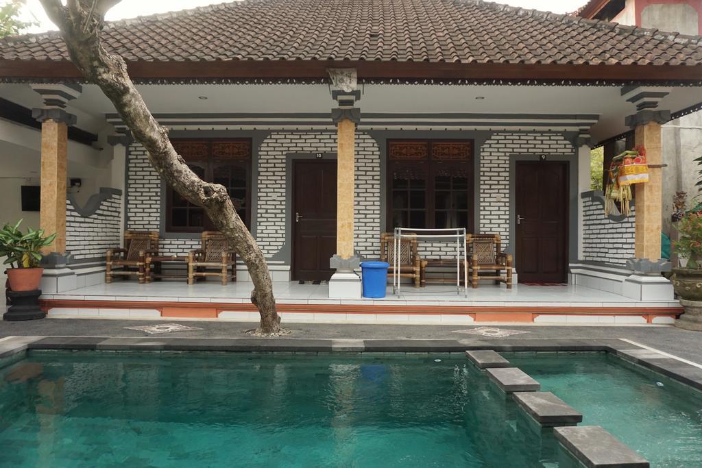 Komala Indah II Beach Inn Bali Bagian luar foto